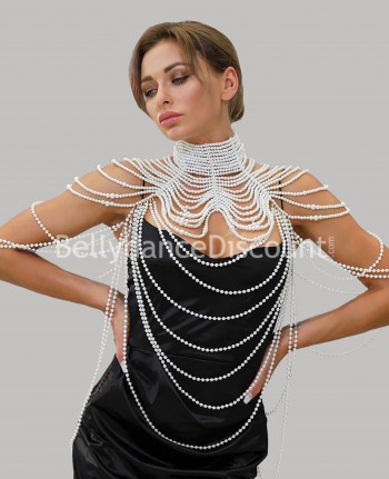 Collana di perle bianche di madreperla