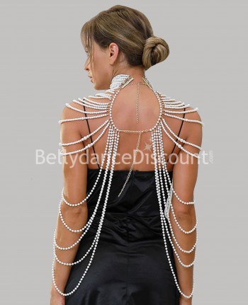 Collier de perles blanches...