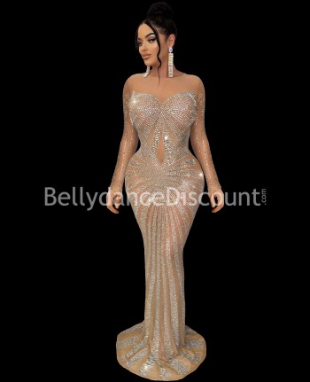 Vestido largo de baile beige transparente con brillantes