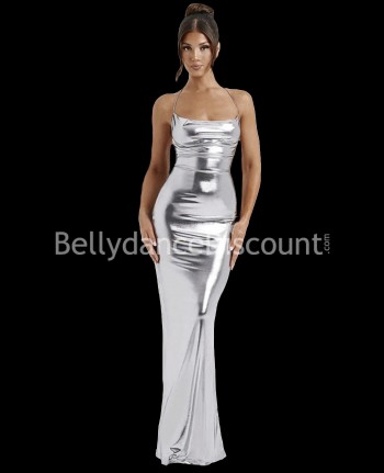 Vestido de escenario plateado