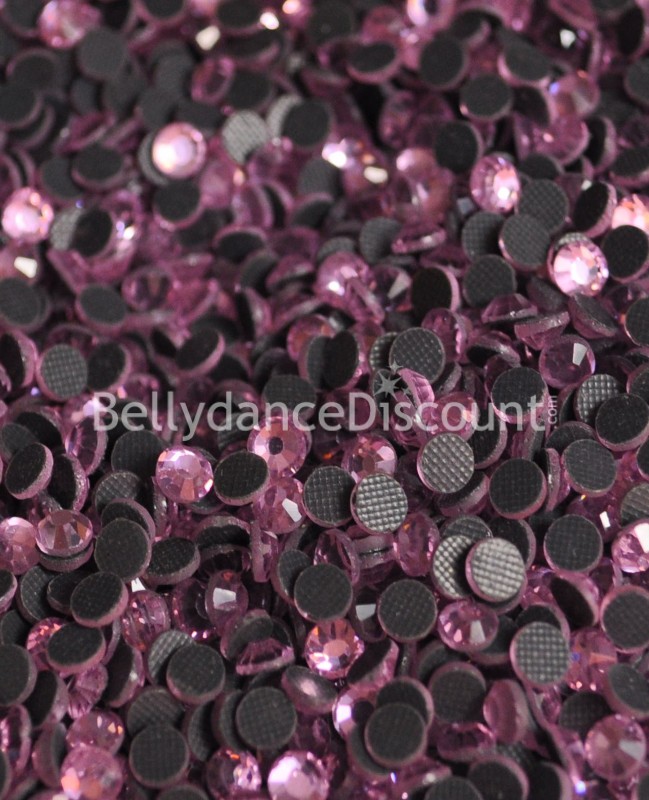 Lotto di 500 strass termoadesivi rosa pallido