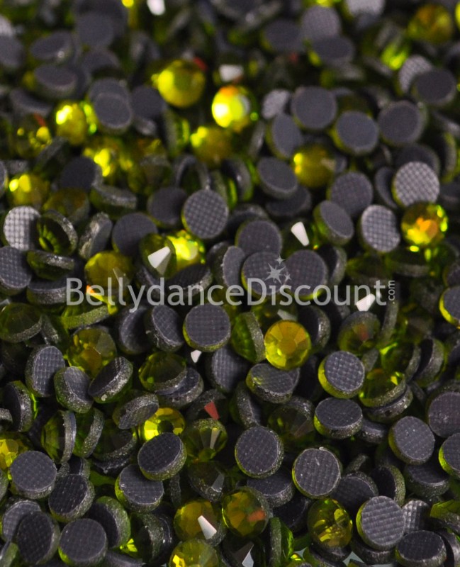 500 pieces hot fix strass light green color
