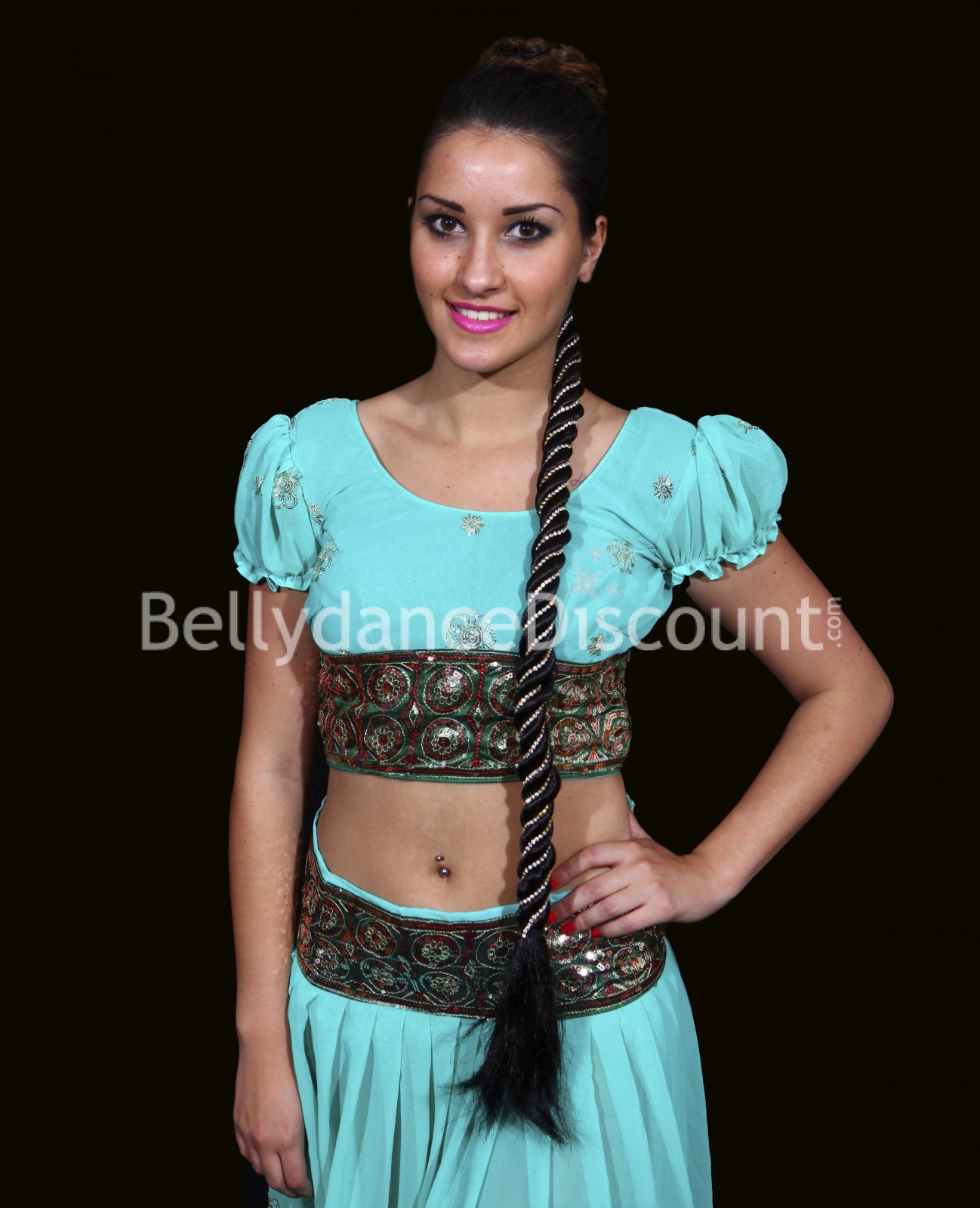 Larga trenza de la India con brillantes Larga trenza de la India con brillantes