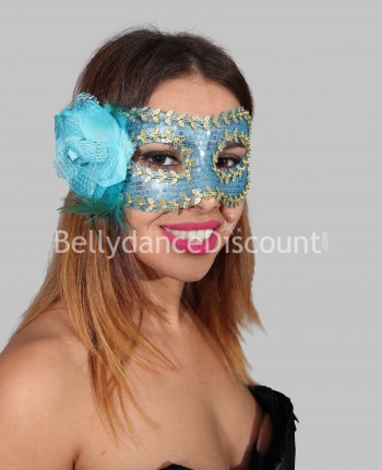 Máscara con flor azul clara y dorada