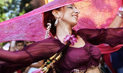 Rencontre avec Caroline ACHOURI, professeure de danse orientale et de Datura Style