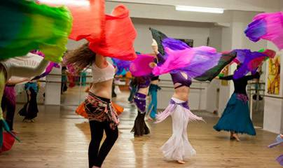 Le vacanze sono arrivate! Cosa fare quando non ci sono più lezioni di danza del ventre?